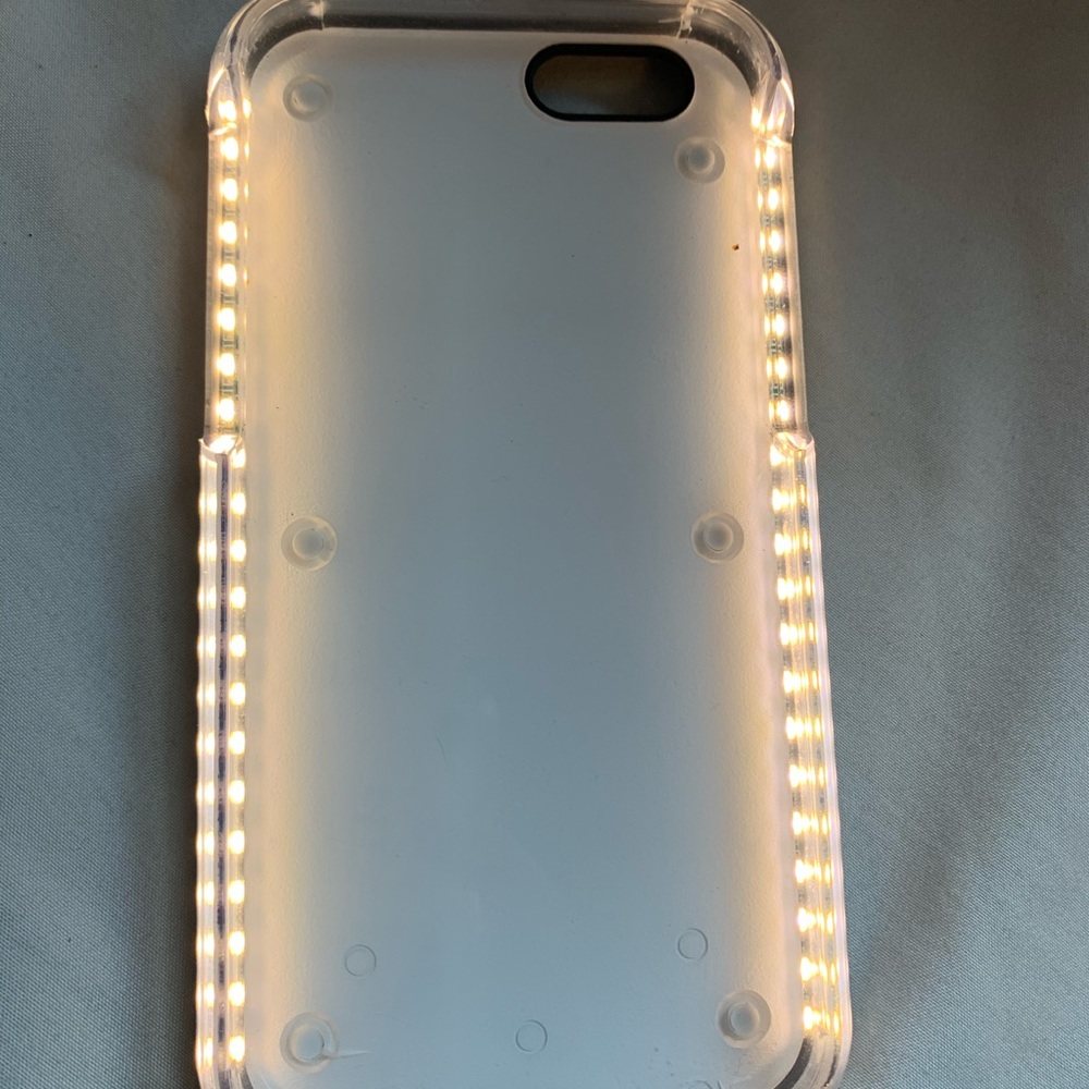 Lumee glow silver iPhone 6 case